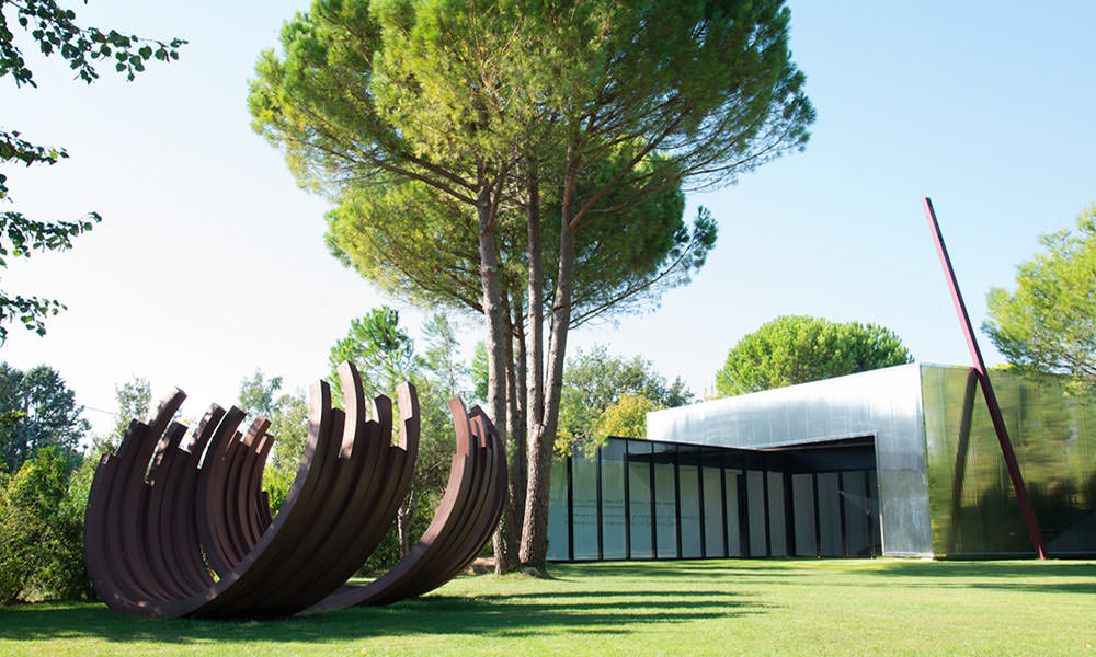 bernar-venet-fondation