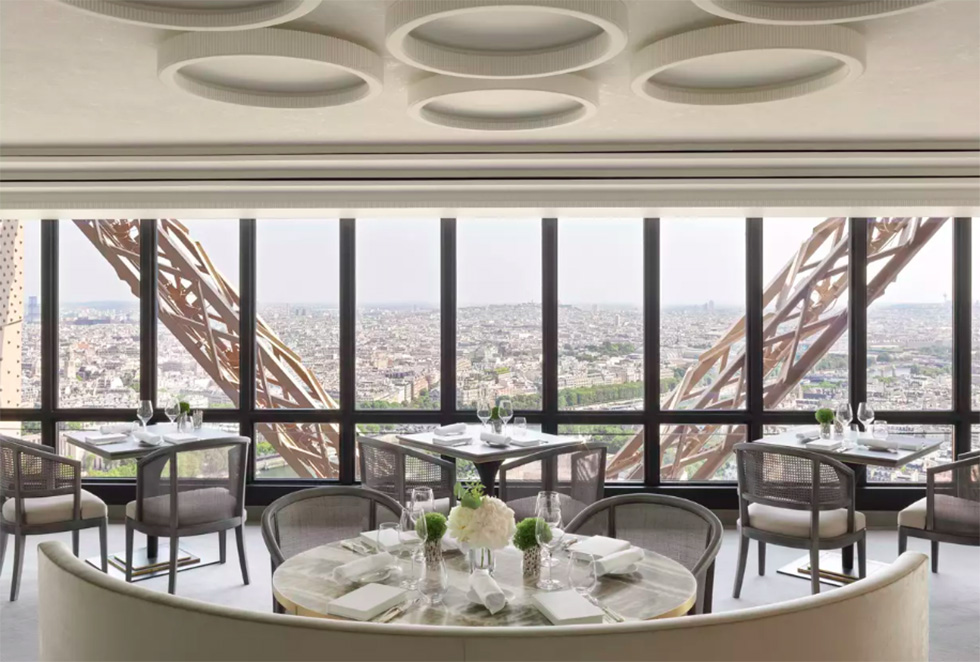 restaurant-jules-verne-michelin-paris