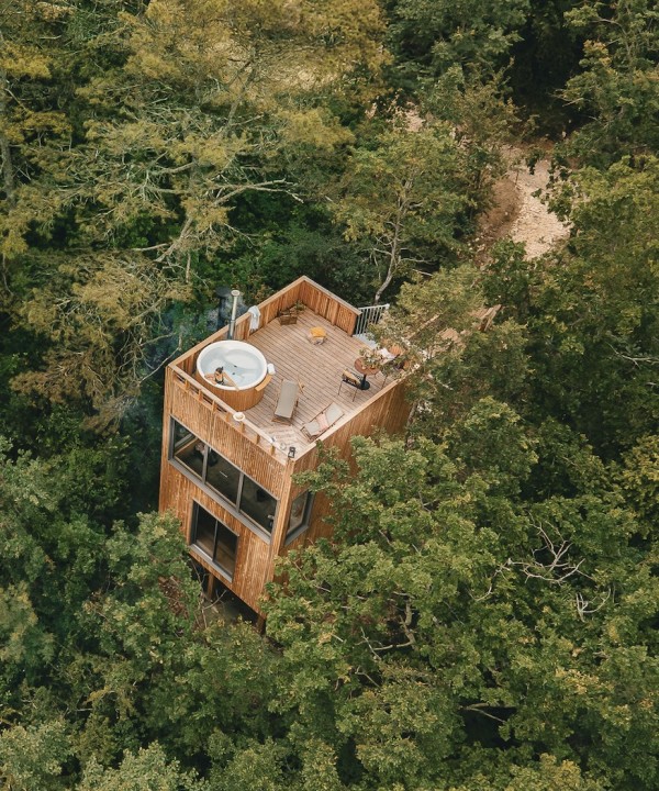 Les-Coteaux-Lodges-cabane-palombiere-Lot-et-Garonne